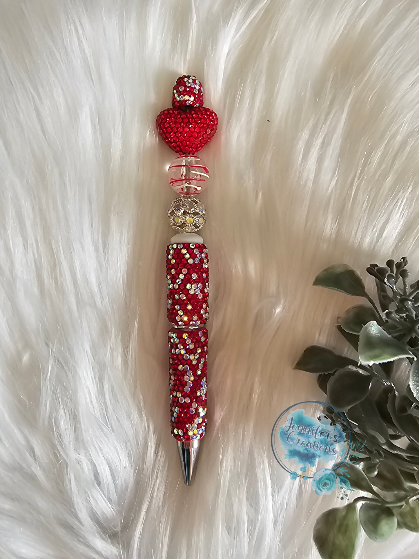 Fancy sparkly red heart